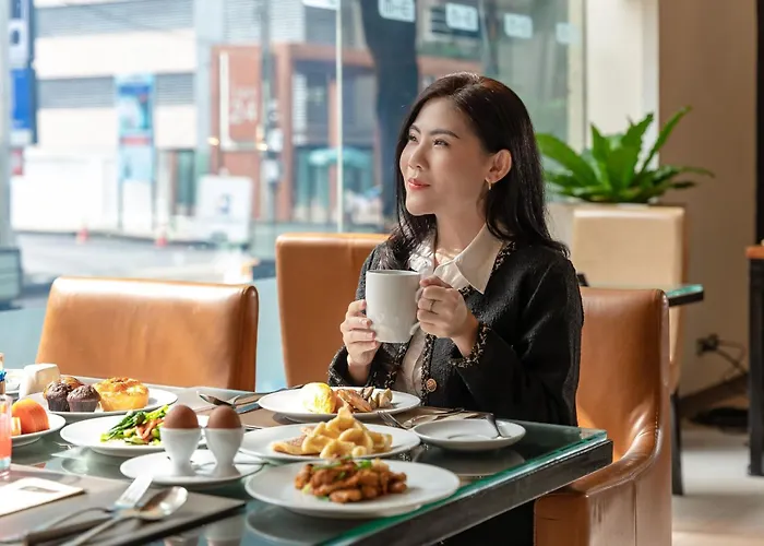 酒店 Marriott Executive Sukhumvit Park, 5*
