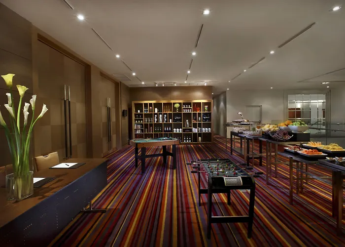 Marriott Executive Sukhumvit Park, Hotel 5*