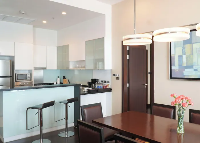 Marriott Executive Sukhumvit Park, Hotell 5*